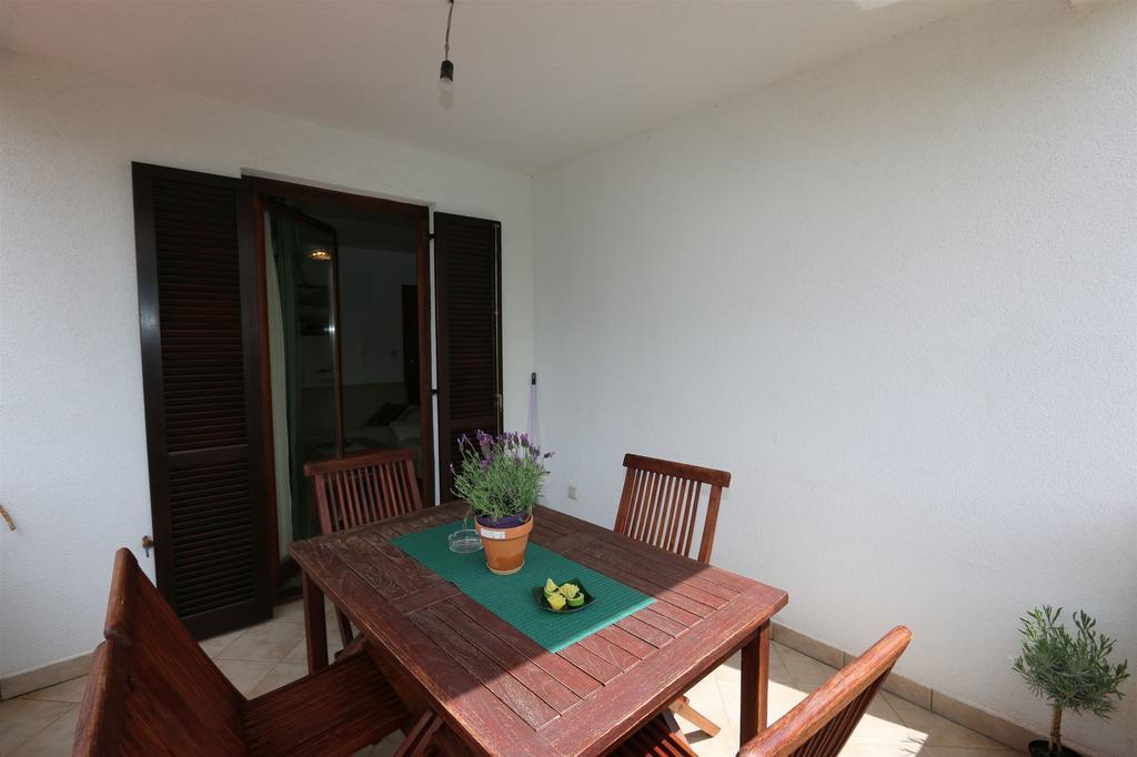 Apartment Bensak Klimno Exterior foto
